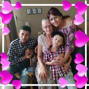 Meet your Posher, Francisca